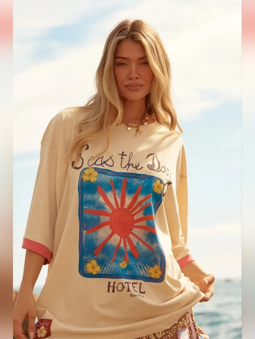 Sabbi NWTs The Seas The Day Hotel Tee - Picture 6 of 10